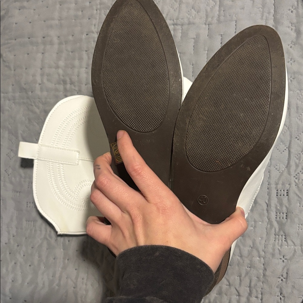 SHEIN White Heeled Cowboy Boots - Picture 4 of 4